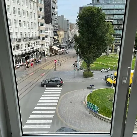 Comme Chez Soi: With Free Parking